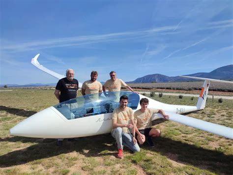 WeGlide Magazine – Gliding Stories, Competitions & News