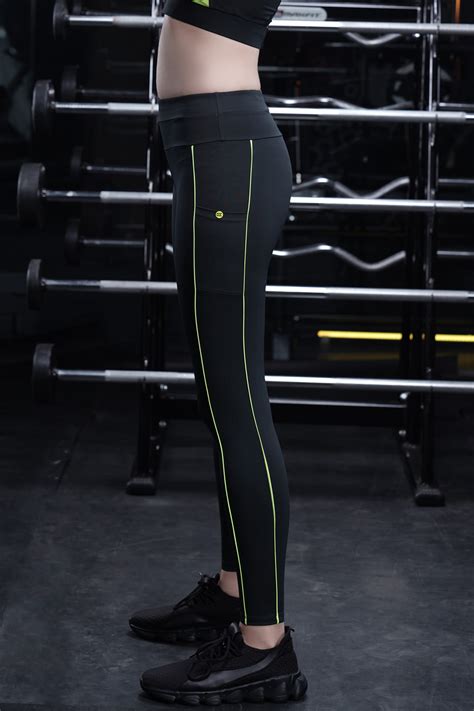 Laasa Sports | JUST-DRY Neon Striped 7/8 Workout Tights for Women