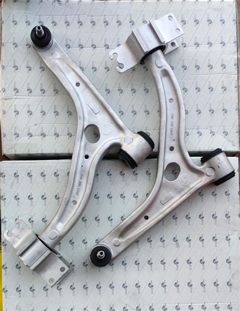 Mercedes A, B, CLA, GLA Lower Arm Set 750128801 & 750128701 - MJ ...