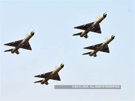 The 'Golden Arrows' squadron - IAF planned to bomb targets in Pakistan ...