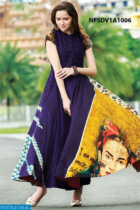 Aasvaa Sundari Wholesale Ready Made Gowns - textiledeal.in