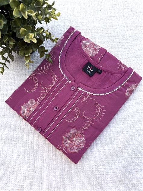 Celebrity Nighty – VIKA Boutique