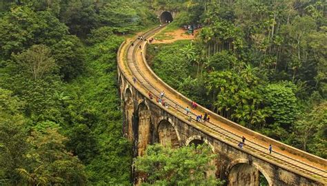Great Demodara Loop Sri Lanka Is An Exceptional Tourist Spot
