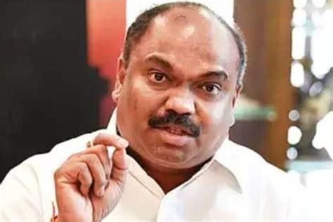 MSRTC strikeupdate : संप मिटणार? राज्य सरकारचा कर्मचाऱ्यांसमोर ...