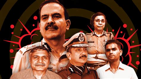 Maharashtra: Mumbai's khaki wars