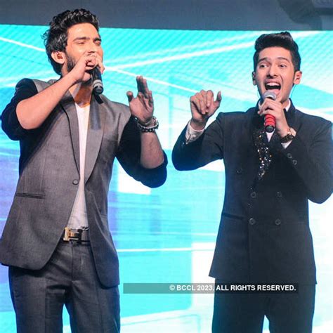 Filmfare Glamour and Style Awards 2015: Candid Pics | Filmfare Glamour ...