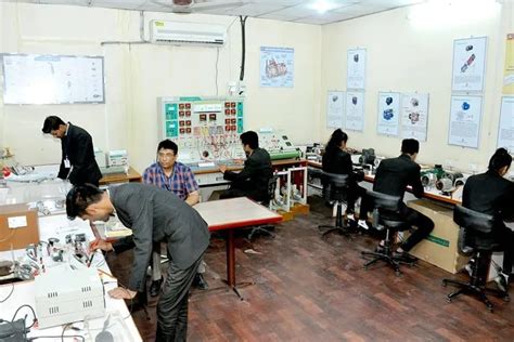 Indira Institute of Aircraft Engineering Pune Campus: Photos, Virtual Tour