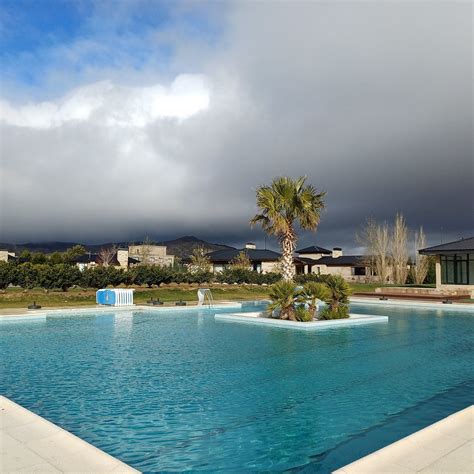 LOS ALERCES RESORT & SPA (San Andres de la Sierra) - Cottage Reviews ...