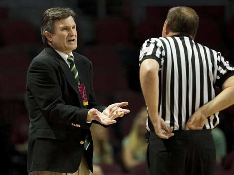 Dick Hunsaker stepping down as UVU basketball coach – Deseret News