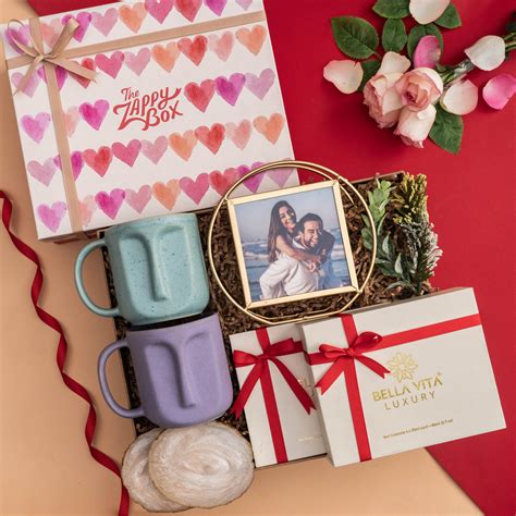 Buy Luxury Gifts Online India - Luxury Gift Boxes | The Zappy Box