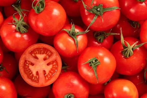 Tomato to fuel: Inflation batters India's middle class