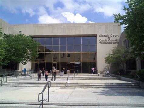 Cook County court reports hundreds of Covid-19 cases among judges ...