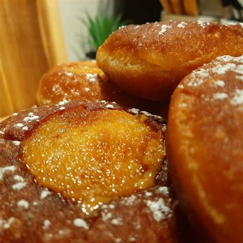 leche flan bread