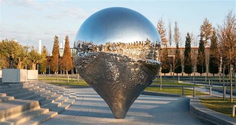 Арт-объекты парка Галицкого в Краснодаре, их скрытый философский смысл ...