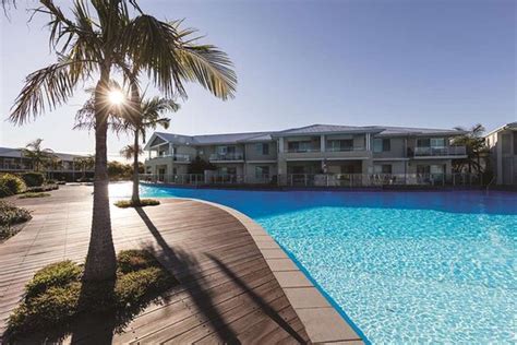 OAKS PORT STEPHENS PACIFIC BLUE RESORT (Salamander Bay) - Resort ...