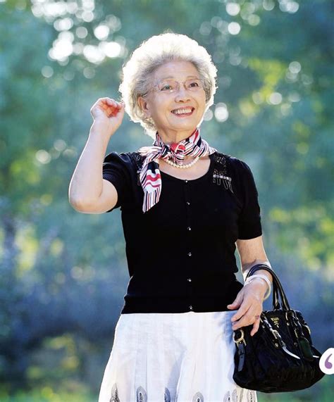 70岁开始减肥 ，80岁做模特 ，中国“神仙奶奶”把日子过成了诗！