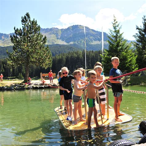 Hallenbad H2Lai Wasserwelt | Sportzentrum Lenzerheide