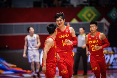 亚洲杯复赛对阵：中国vs印尼 日本vs菲律宾_手机新浪网