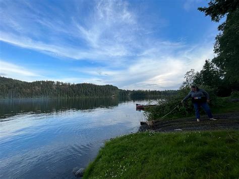 SULPHUROUS LAKE RESORT (Lone Butte) - Campground Reviews & Photos ...