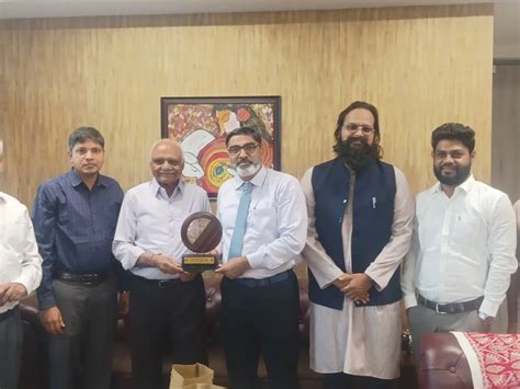 IIM Raipur Ink MoU with CSHD to Empower Rural Entrepreneurship