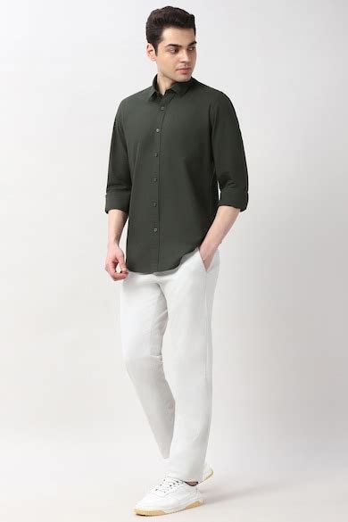 Buy Men Green Slim Fit Textured Full Sleeves Casual Shirt Online ...