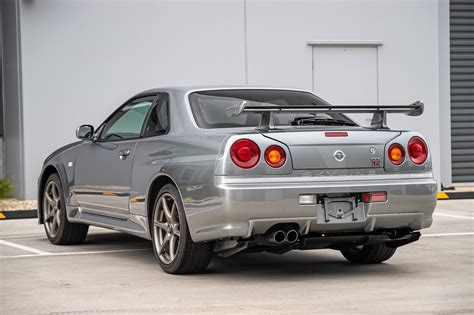 Another Ultra-Rare 2001 Nissan Skyline (R34) GT-R V-Spec II With 2,754 Miles Up for Grabs ...
