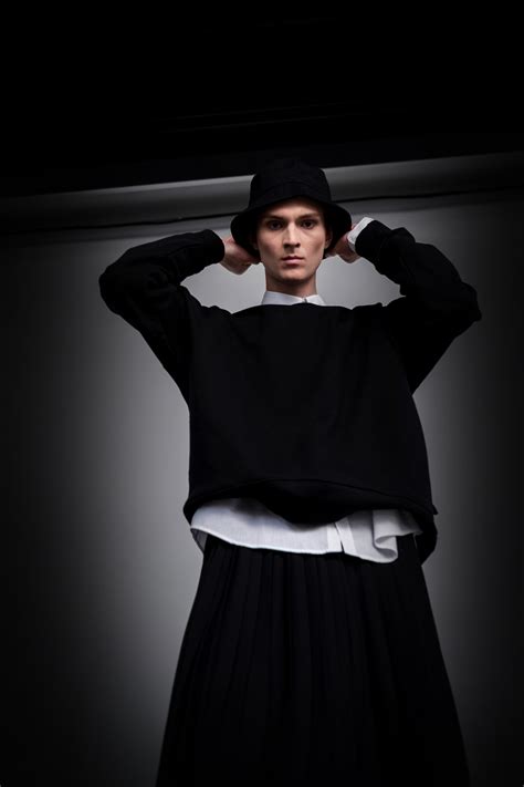 La moda ‘genderless’ no entiende de etiquetas | Meer