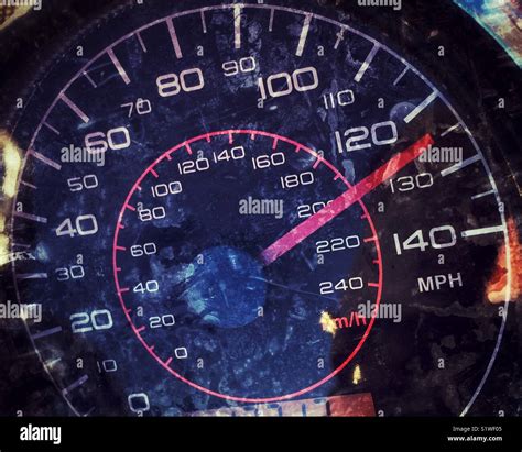 Kilometres per hour hi-res stock photography and images - Alamy