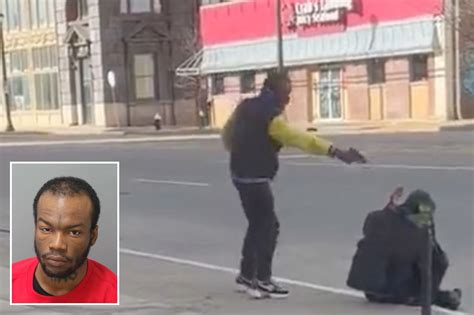 Deshawn Thomas allegedly shoots St. Louis homeless man execution-style ...
