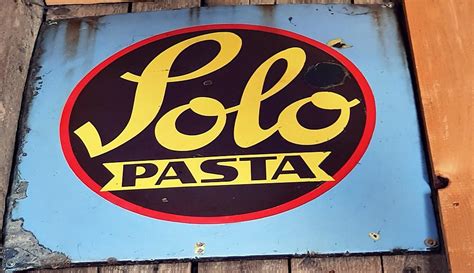 Lolo Pasta Sign | BRITISH Only Austria Fahrzeughandel GmbH