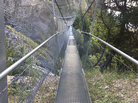 Passerelle du Torrent Neuf 4, solide Hängebrücke