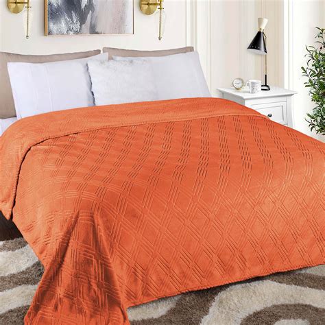 Superior Alaska Fleece Diamond Fluffy Blanket, Full/Queen, Rust ...