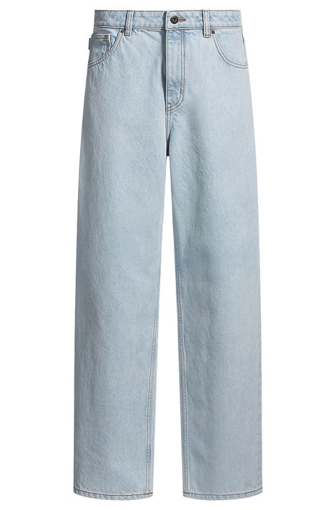 HUGO - Relaxed-fit jeans in blue denim - Light Blue