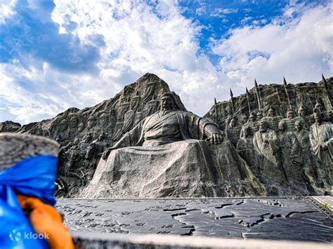 2-Day Tour to Yuan Shangdu Ruins and Huizong Temple in Duolun, Inner ...