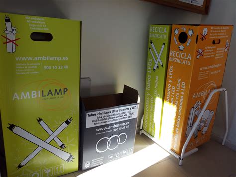 - Servicio de comunicación vía web proporcionado por Bandomovil