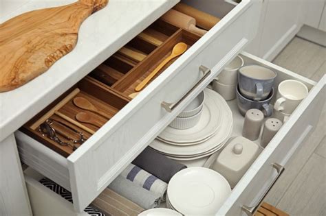 Kitchen Drawer Problem 的图像结果