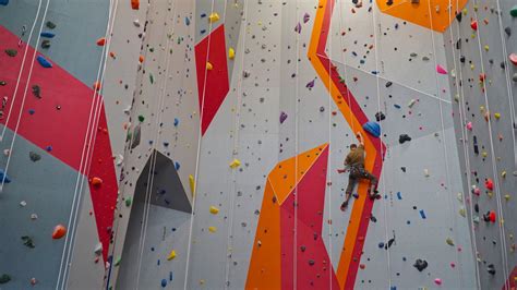 Tour & Facility Orientation — The Commons Climbing Gym