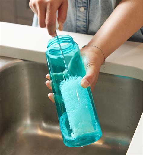 Household Cleaning Brushes - Lee Valley Tools