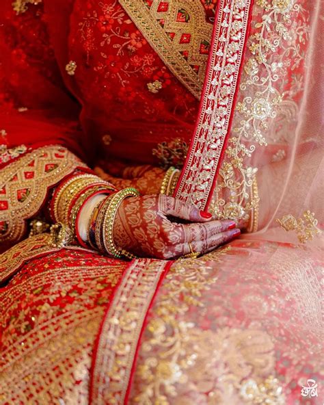 Decoding Gujarati Weddings: Wedding Ceremony Rituals, Dresses and More