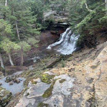 COBBLEHAUS AT THE FALLS - Updated December 2025 - 92 Photos & 32 ...