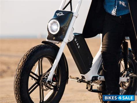 bird Cruiser price, specs, mileage, colours, photos and reviews ...