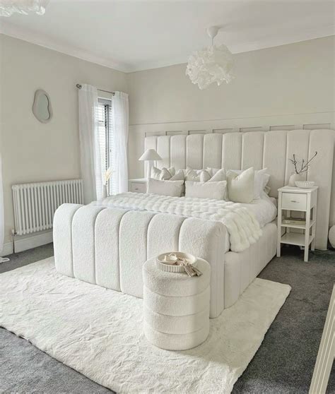 25 White Bedroom Ideas for a Dreamy Makeover – CreativeBooster