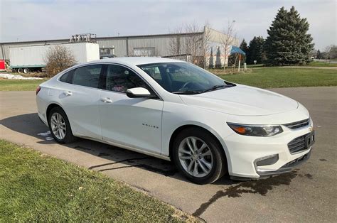 2018 Chevrolet Malibu LT FWD Sedan - Repo Finder
