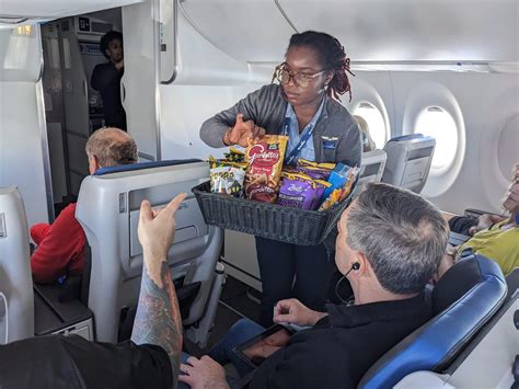 Breeze unveils "Ascent," a new take on premium seating | PaxEx.Aero