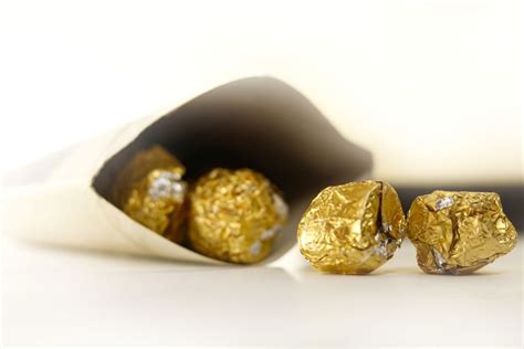 One last time! Vedika's Chocolates Diwali offer - ChessBase India