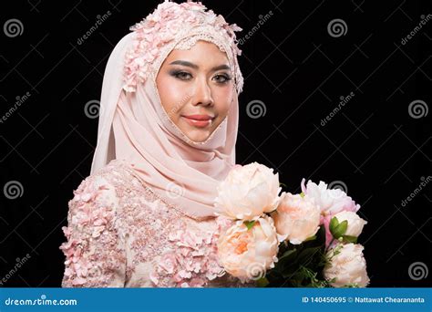 Arabic Bride 的图像结果