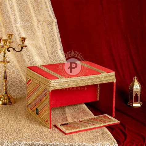 Red Satrangi Peedi with Fatti – Pataaree Studios Pvt Ltd