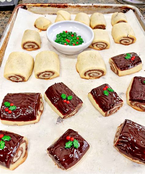 Bûche de Noël Cookies | Karen's Kitchen Stories