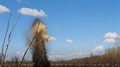 Exploding Beaver Dam 的图像结果