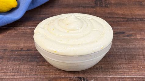Fluffy Crème Chiboust Recipe (Vanilla Pastry Cream with Meringue)